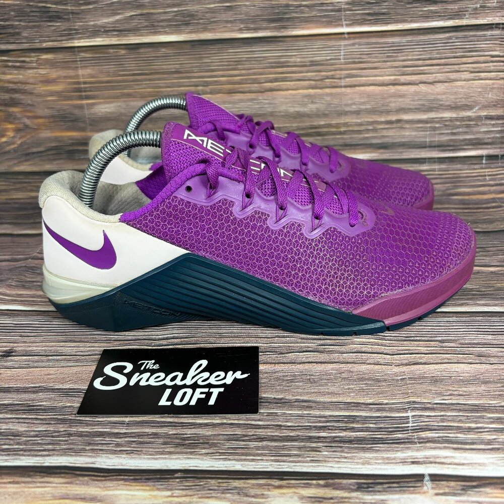 Nike Metcon‎ 5 Women's Purple Athletic Training Shoes Size 10